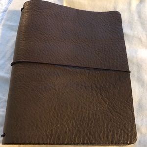 Chic Sparrow Creme A6 travelers notebook